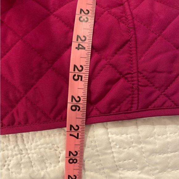 Chico's Quilted Fuchsia Jacket
Mid sized, fits like a one - Picture 6 of 8